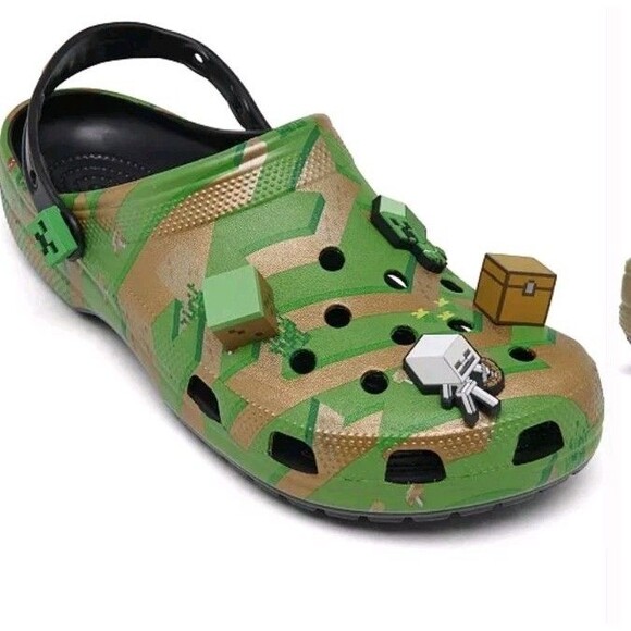 CROCS Other - Minecraft Kids' Crocs Size Kids C12 Slides LIMITED EDITION Activewear Non-slip